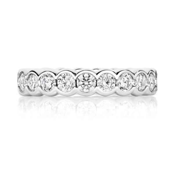 Sterling Silver Round Stones Scallop Set Full Eternity Ring
