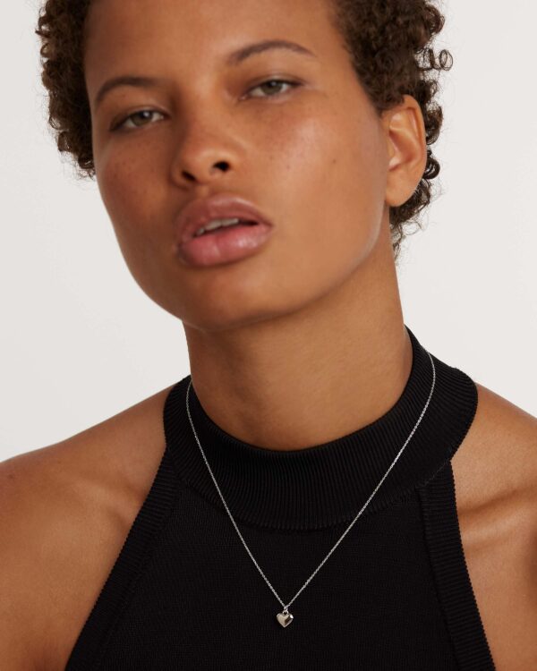 L'Absolu Silver Necklace - Image 3