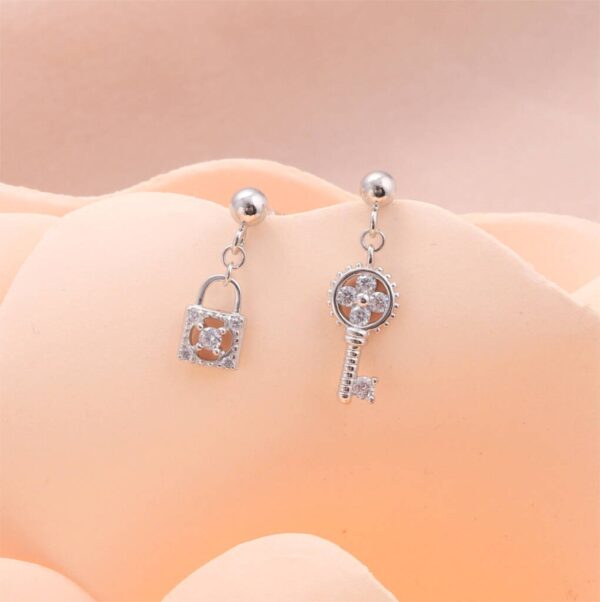 21st Key And Lock Earrings Silver - Image 2