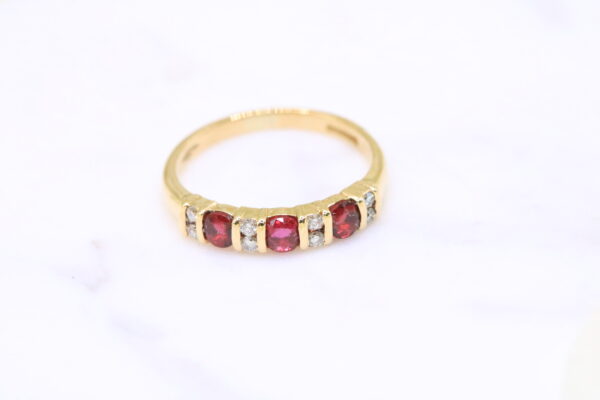 18ct Yellow Gold Ruby & Diamond Ring - Image 3