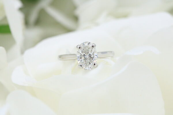 Platinum 2.02ct Oval F/VS1 Lab-Grown Diamond Ring