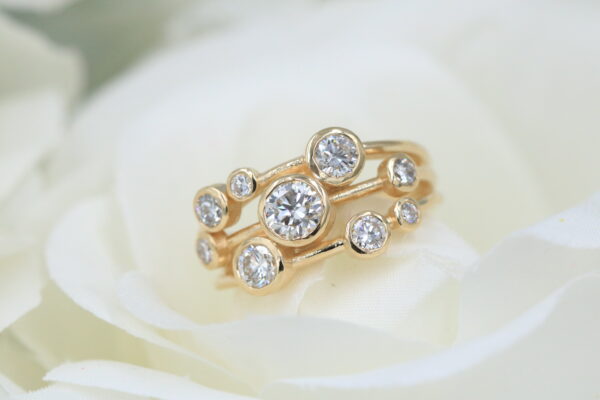 9ct Yellow Gold 9 Stone "Bubble Ring" 1.38ct F/VS2 Lab Grown Diamonds